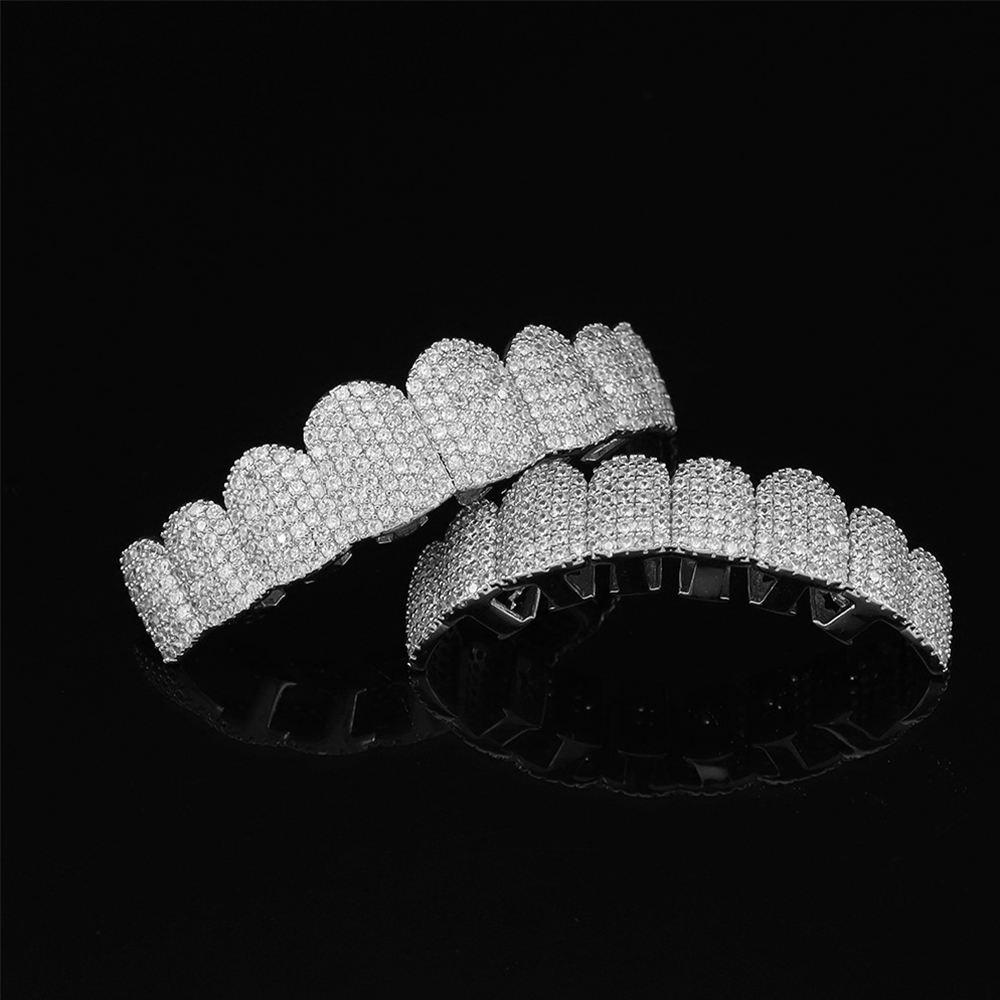 Grillz per Denti Placcati Arge - Teeth Whitening Moulds recensione e prezzo