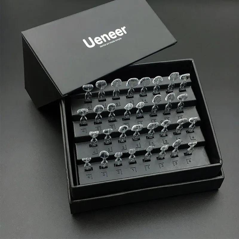 Stampo per impiallacciature de - Teeth Whitening Moulds recensione e prezzo